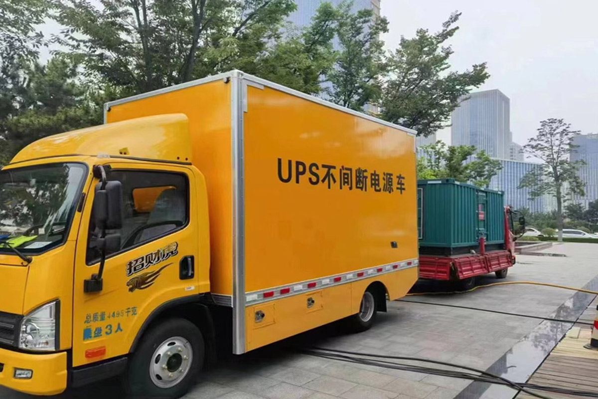 汤原发电机租赁施工现场